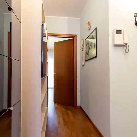 Smart - Near Navigli & Iulm * Milan