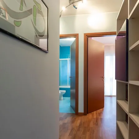 Smart - Near Navigli & Iulm Appartement