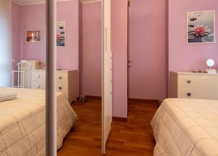 Smart - Near Navigli & Iulm Milán